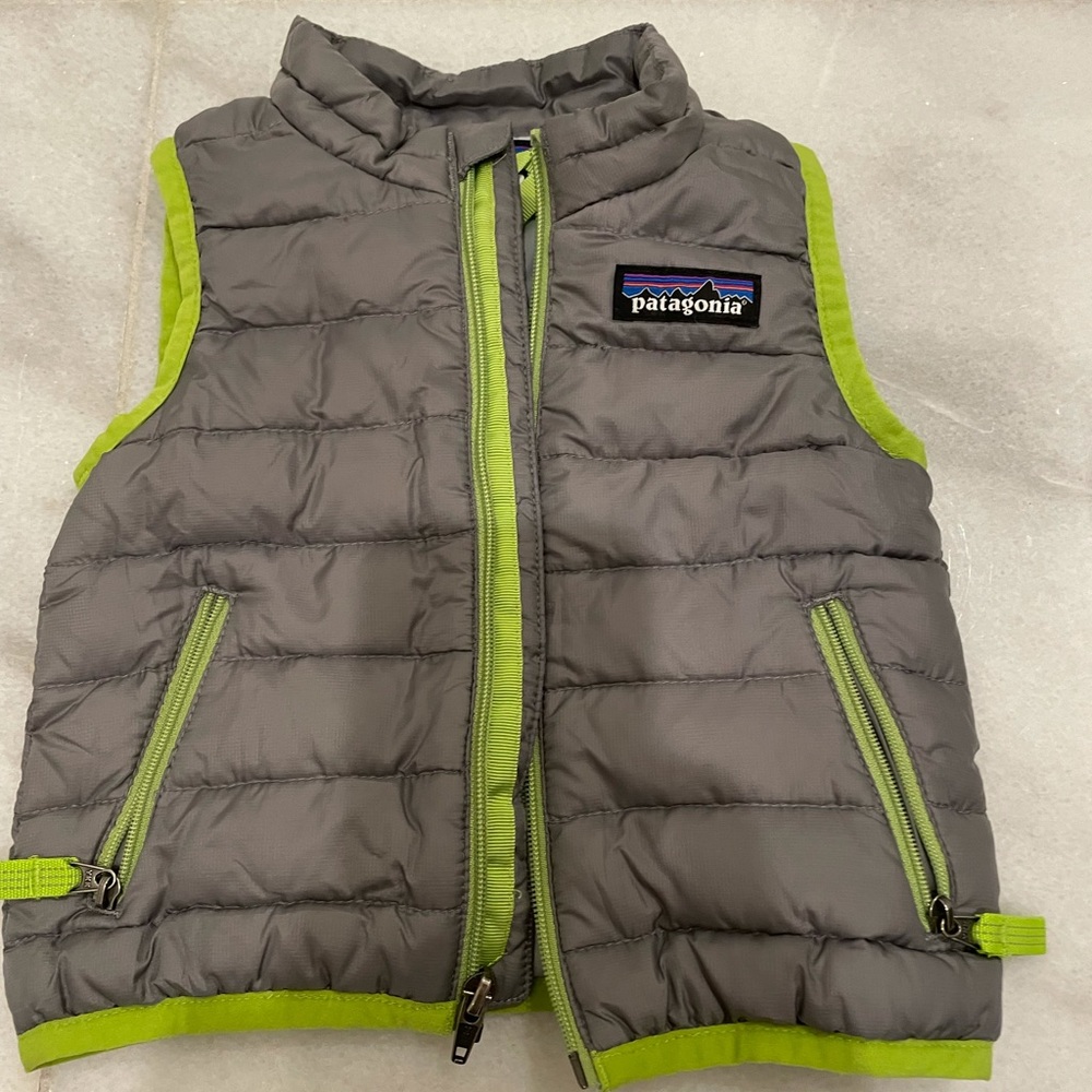 Patagonia vest Grey 3-6m